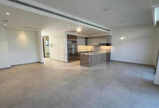 70277151 - صورة العقار 3