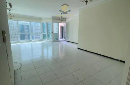 Apartment - 3 Bedrooms - 4 Bathrooms for rent in Al Majaz 2 - Al Majaz - Sharjah