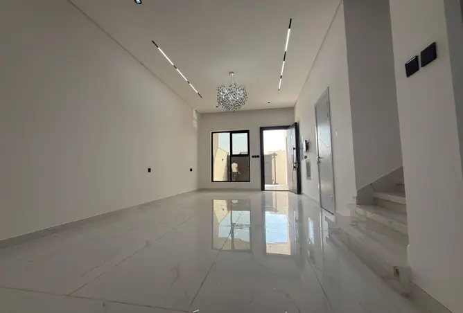 161895405 - Property Image 3