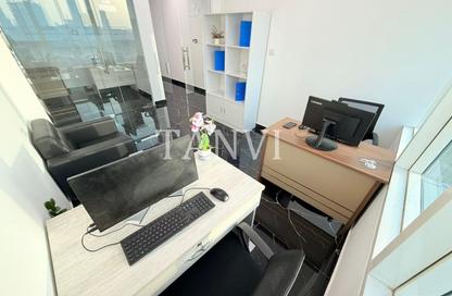 Office Space - Studio - 1 Bathroom for rent in Fatima Mohammad Ahmad Bin Suleiman Building - Al Raffa - Bur Dubai - Dubai