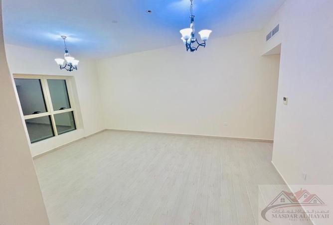 98240652 - Property Image 2