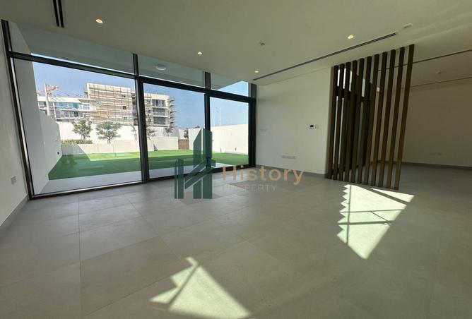 83668740 - صورة العقار 3