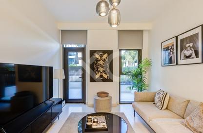 Apartment - 1 - 1 for sale in Park Point building B - Park Point - Dubai Hills Estate - Dubai