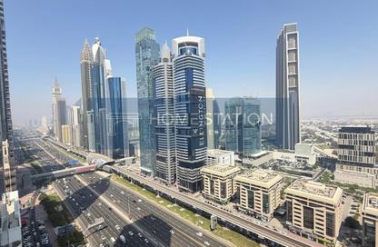 Apartment - 2 Bedrooms - 3 Bathrooms for rent in Al Meraikhi Tower - Sheikh Zayed Road - Dubai