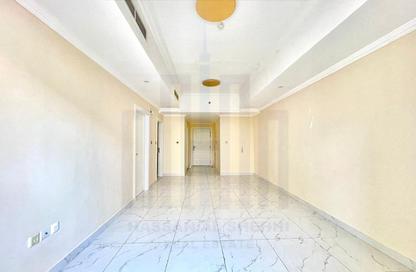 Apartment - 1 - 2 for rent in Muwaileh 3 Building - Muwaileh - Sharjah