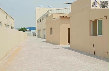 Whole Building - Studio - 7+ for rent in Umm Dir - Umm Al Quwain