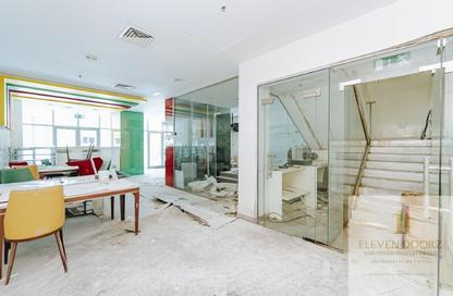 Shop - Studio - 2 Bathrooms for rent in Bay Central 3 - Dubai Marina - Dubai