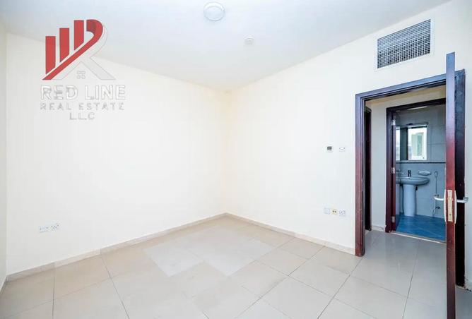 127921400 - Property Image 2