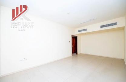 Apartment - 2 Bedrooms - 2 Bathrooms for rent in New Al Taawun Road - Al Taawun - Sharjah