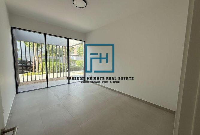 100385735 - Property Image 3