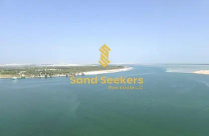 شقة - 3 غرف نوم - 5 حمامات للايجار في P2773 - شاطئ الراحة - أبوظبي