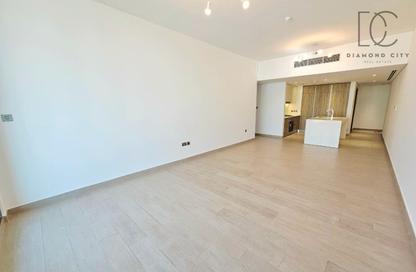 Apartment - 2 - 3 for sale in LIV Residence - Dubai Marina - Dubai Apartment - 2 - 3 for sale in LIV Residence - Dubai Marina - Dubai