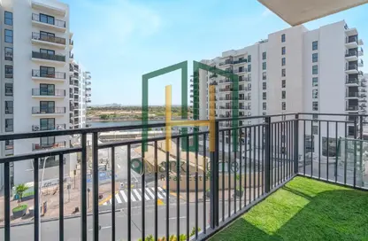 Apartment - 3 Bedrooms - 3 Bathrooms for sale in Waters Edge - Yas Island - Abu Dhabi