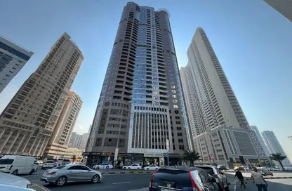 Apartment - 3 Bedrooms - 3 Bathrooms for sale in Style Tower - Al Khan Lagoon - Al Khan - Sharjah