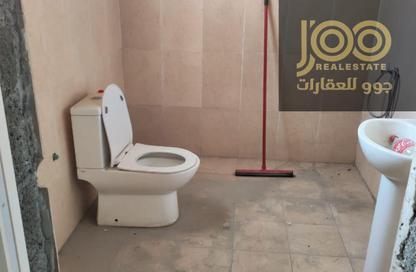 Warehouse - Studio - 1 for rent in Umm Al Thuoob - Umm Al Quwain