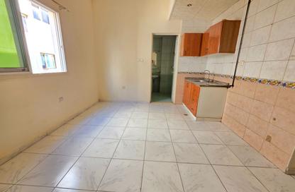 Apartment - Studio - 1 for rent in Fire Station Road - Muwaileh - Sharjah Apartment - Studio - 1 for rent in Fire Station Road - Muwaileh - Sharjah