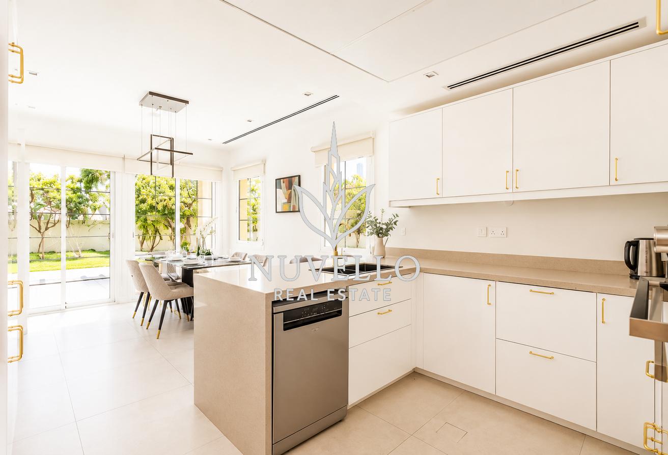 Fully Upgraded | Altered Floorplan | Massive Plot photo 6