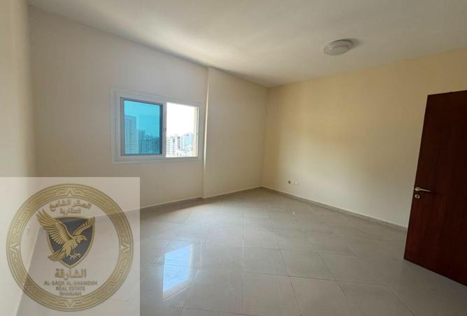 121542360 - Property Image 2
