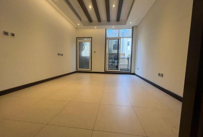 74620826 - Property Image 2