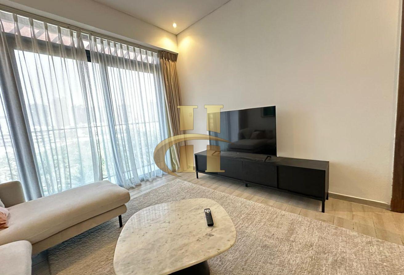 Fully Furnished | Ready To Move | Spacious photo 4