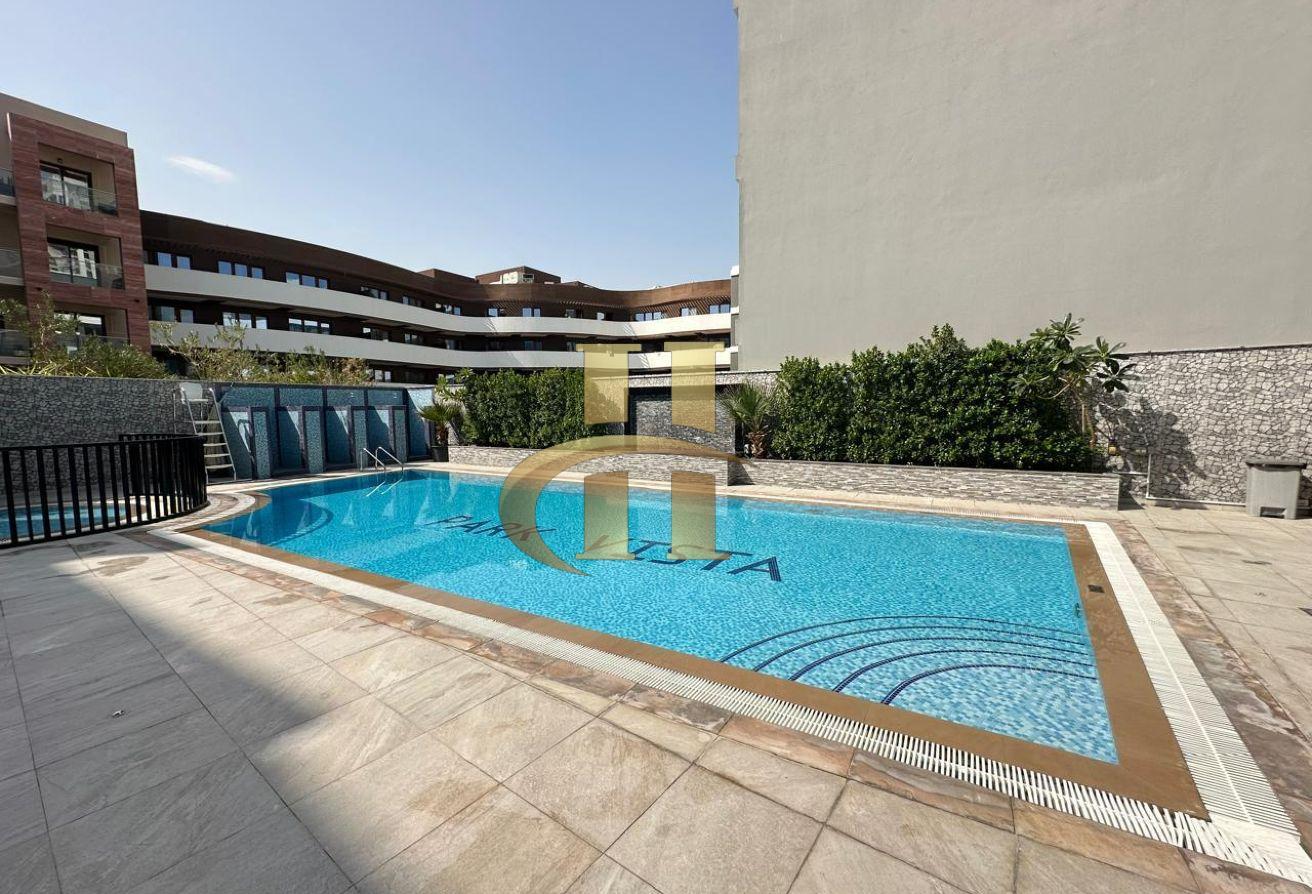 Fully Furnished | Ready To Move | Spacious photo 11