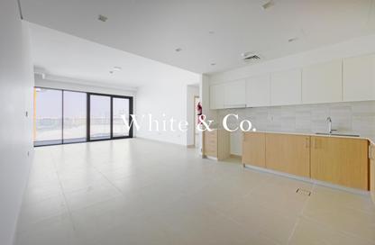 Apartment - 2 Bedrooms - 2 Bathrooms for sale in Seagate Building 1 - Seagate - Mina Rashid - Dubai