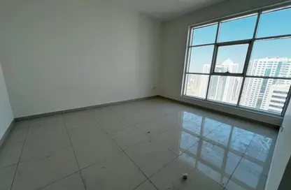 Apartment - 2 Bedrooms - 3 Bathrooms for rent in Al Khan Corniche - Al Khan - Sharjah