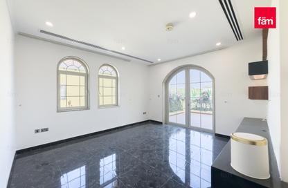 Villa - 4 Bedrooms - 5 Bathrooms for rent in District 3 - Jumeirah Park - Dubai