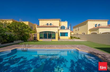 Villa - 4 Bedrooms - 5 Bathrooms for rent in District 3 - Jumeirah Park - Dubai