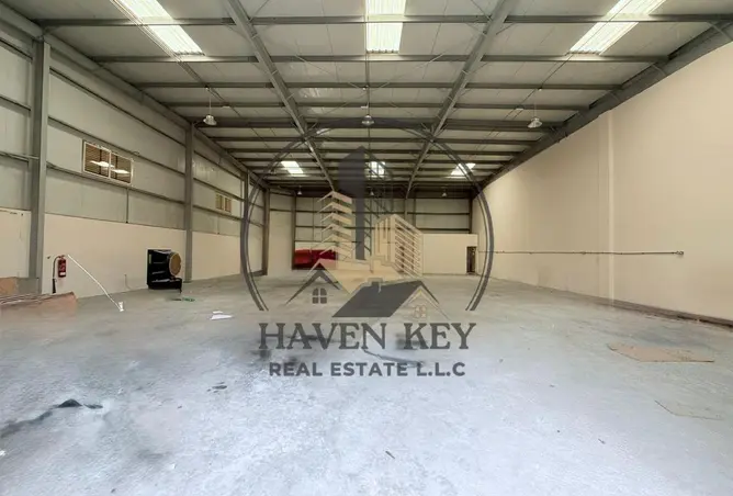 152872011 - Property Image 2
