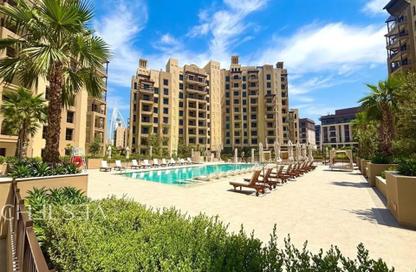 Apartment - 2 Bedrooms - 2 Bathrooms for rent in Al Jazi 3 - Al Jazi - Madinat Jumeirah Living - Umm Suqeim 3 - Umm Suqeim - Dubai