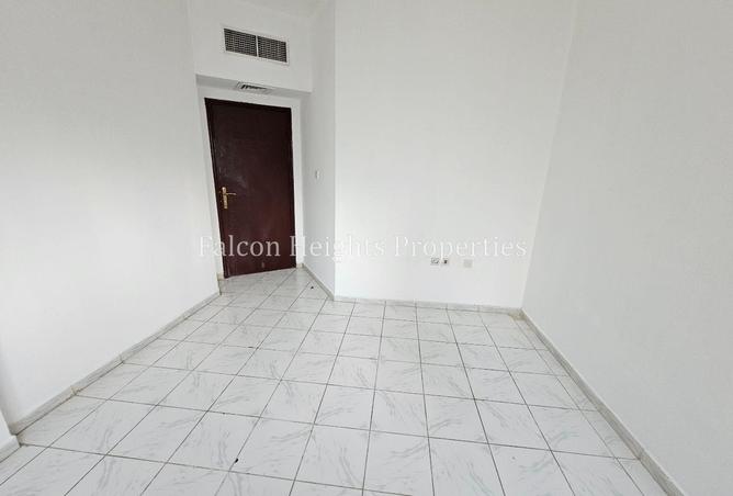 127042927 - Property Image 3