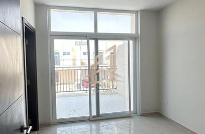 Townhouse - 3 Bedrooms - 3 Bathrooms for rent in Victoria - Damac Hills 2 - Dubai