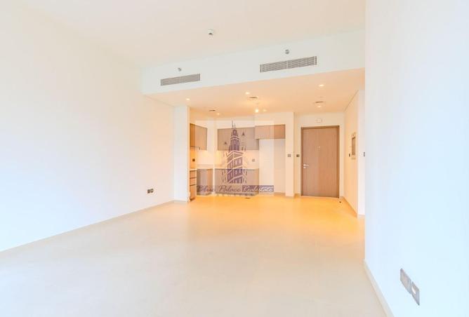 92698379 - Property Image 3