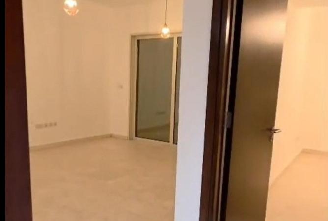 87876241 - Property Main Image