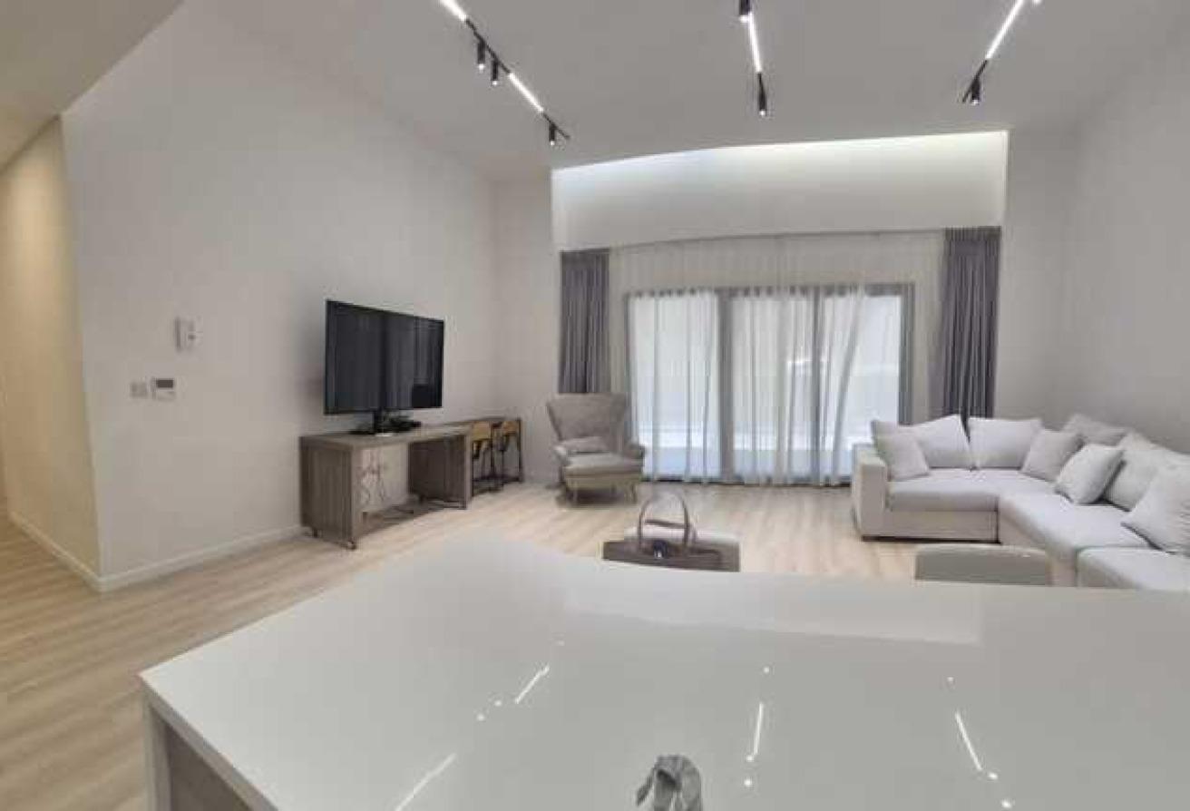 Spacious 3BR Furnished Apartment with Maid’s Room photo 8