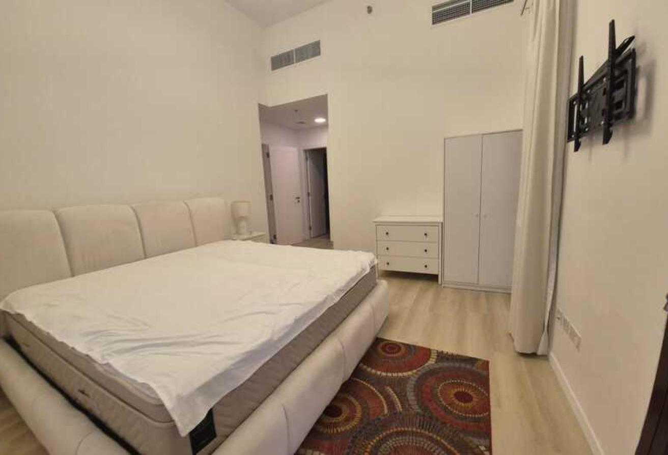 Spacious 3BR Furnished Apartment with Maid’s Room photo 4