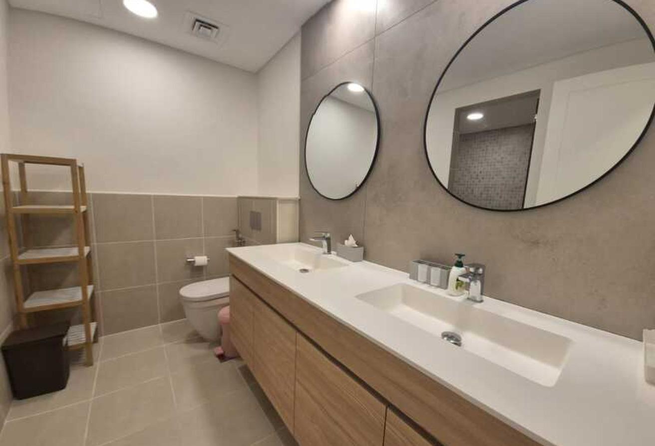 Spacious 3BR Furnished Apartment with Maid’s Room photo 6