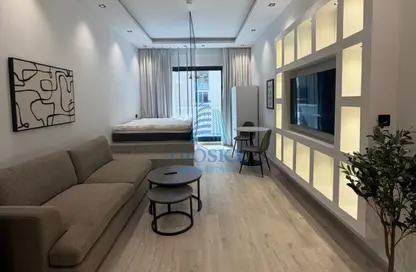 شقة - 1 حمام للايجار في ميدان هانوفر - الضاحية 10 - قرية جميرا الدائرية - دبي