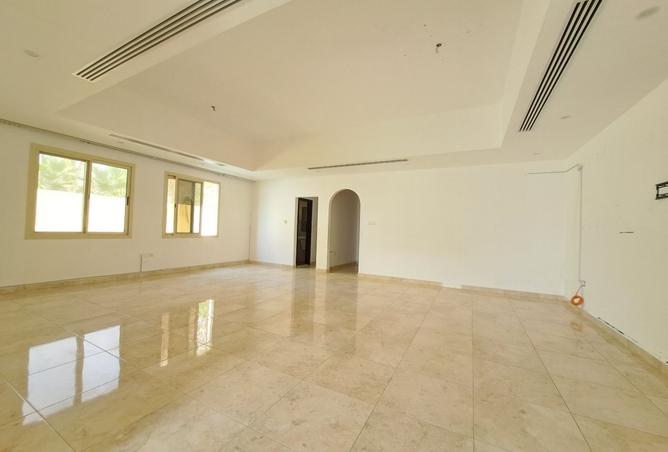 143744227 - Property Image 2