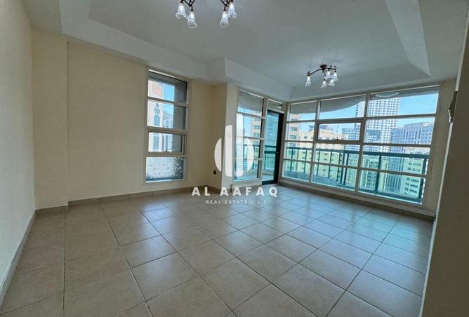 76582888 - Property Main Image