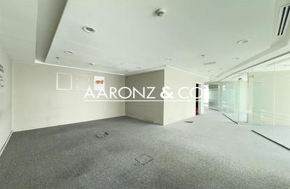 Office Space - Studio for rent in The Regal Tower - Business Bay - Dubai