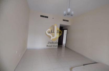Apartment - 2 Bedrooms - 3 Bathrooms for rent in Al Muraqqabat - Deira - Dubai Apartment - 2 Bedrooms - 3 Bathrooms for rent in Al Muraqqabat - Deira - Dubai