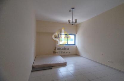 Apartment - 2 Bedrooms - 3 Bathrooms for rent in Al Muraqqabat - Deira - Dubai Apartment - 2 Bedrooms - 3 Bathrooms for rent in Al Muraqqabat - Deira - Dubai