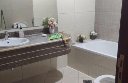 Apartment - 2 Bedrooms - 2 Bathrooms for sale in Corniche Tower - Ajman Corniche Road - Ajman