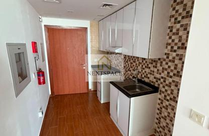 Apartment - Studio - 1 Bathroom for rent in Al Jawhara Residences - District 2 - Jumeirah Village Triangle - Dubai