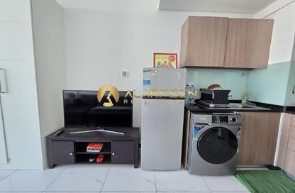 Apartment - Studio - 1 for rent in Crystal Residence - District 11 - Jumeirah Village Circle - Dubai