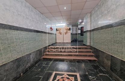 عمارة بالكامل - استوديو للبيع في البطينة - الشارقة