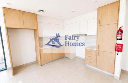 Apartment - 3 Bedrooms - 4 Bathrooms for rent in Seagate Building 1 - Seagate - Mina Rashid - Dubai