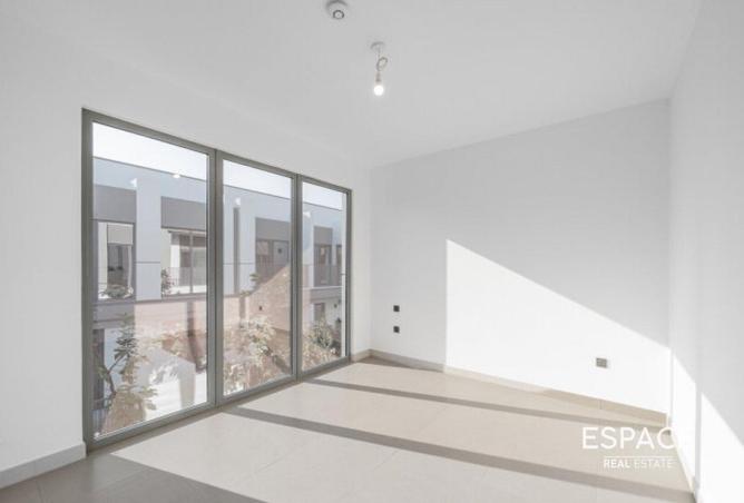 16227013 - Property Image 2